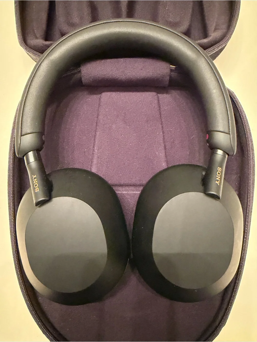 Sony WH-1000XM5 Premium Wireless Noise Cancelling Headphones, Black, EUC